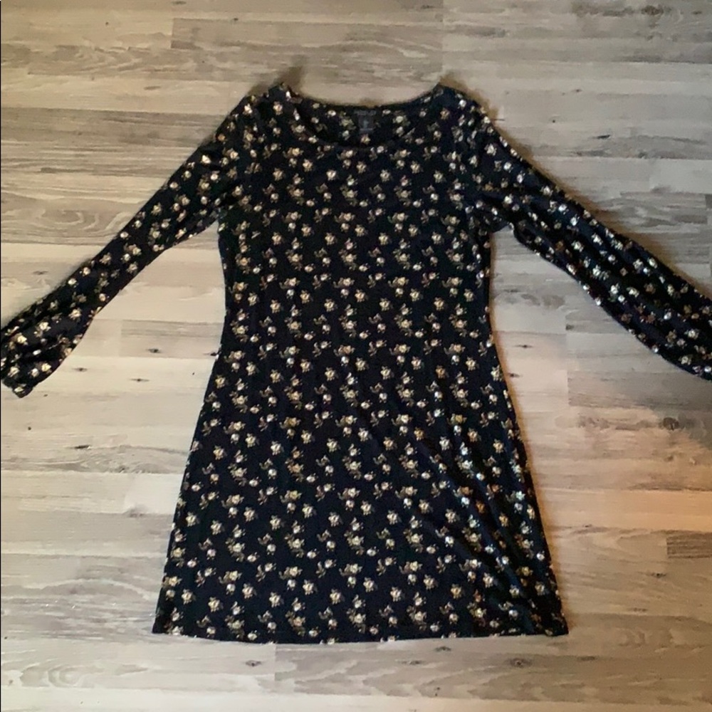 Rachel Zoe floral black dress, comfy & stretchy!